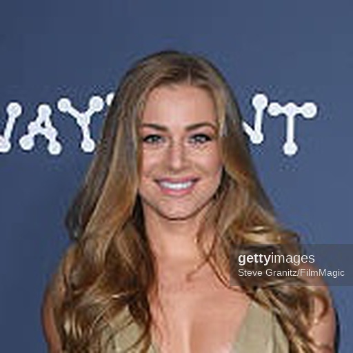 Nikki Leigh